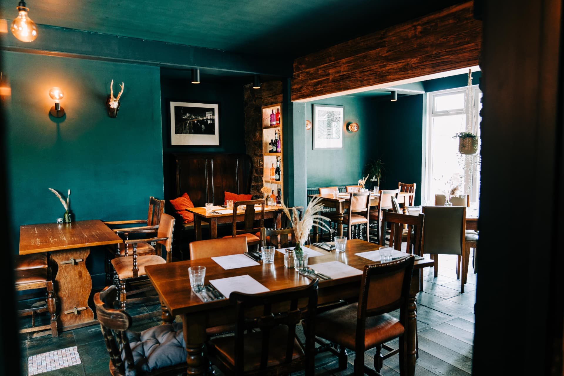 The dining room at The Kings Arms Pentyrch